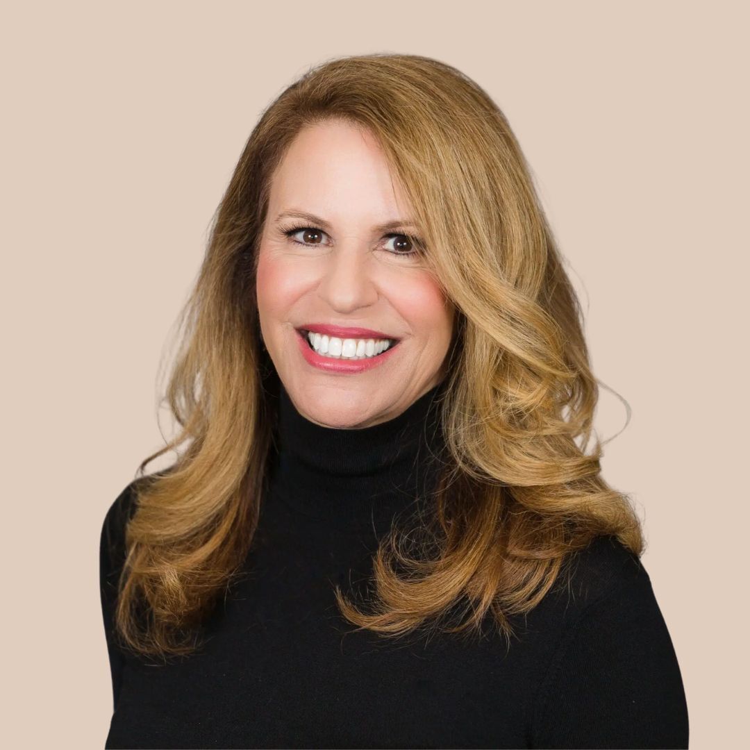 Deb Andrews Profile Photo Beige